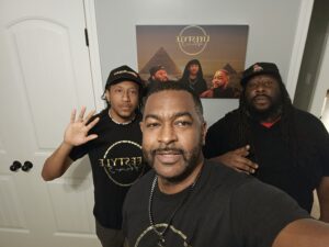 Lifestyle After5 crew together in the Lifestyle After5 Cotton Top and Sole Attic